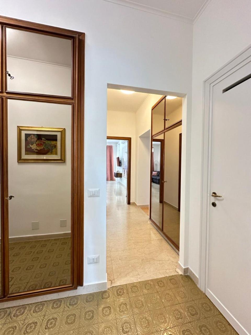 La Casa Di Umberto Apartment Rome Bagian luar foto